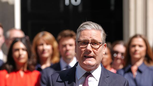 Starmer milletvekilliğinden de istifa etti