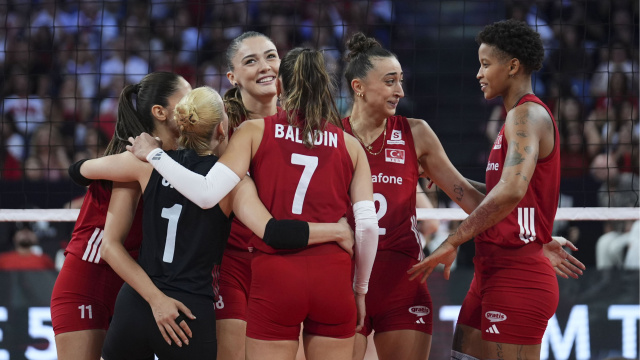 Filenin Sultanları çeyrek finalde!