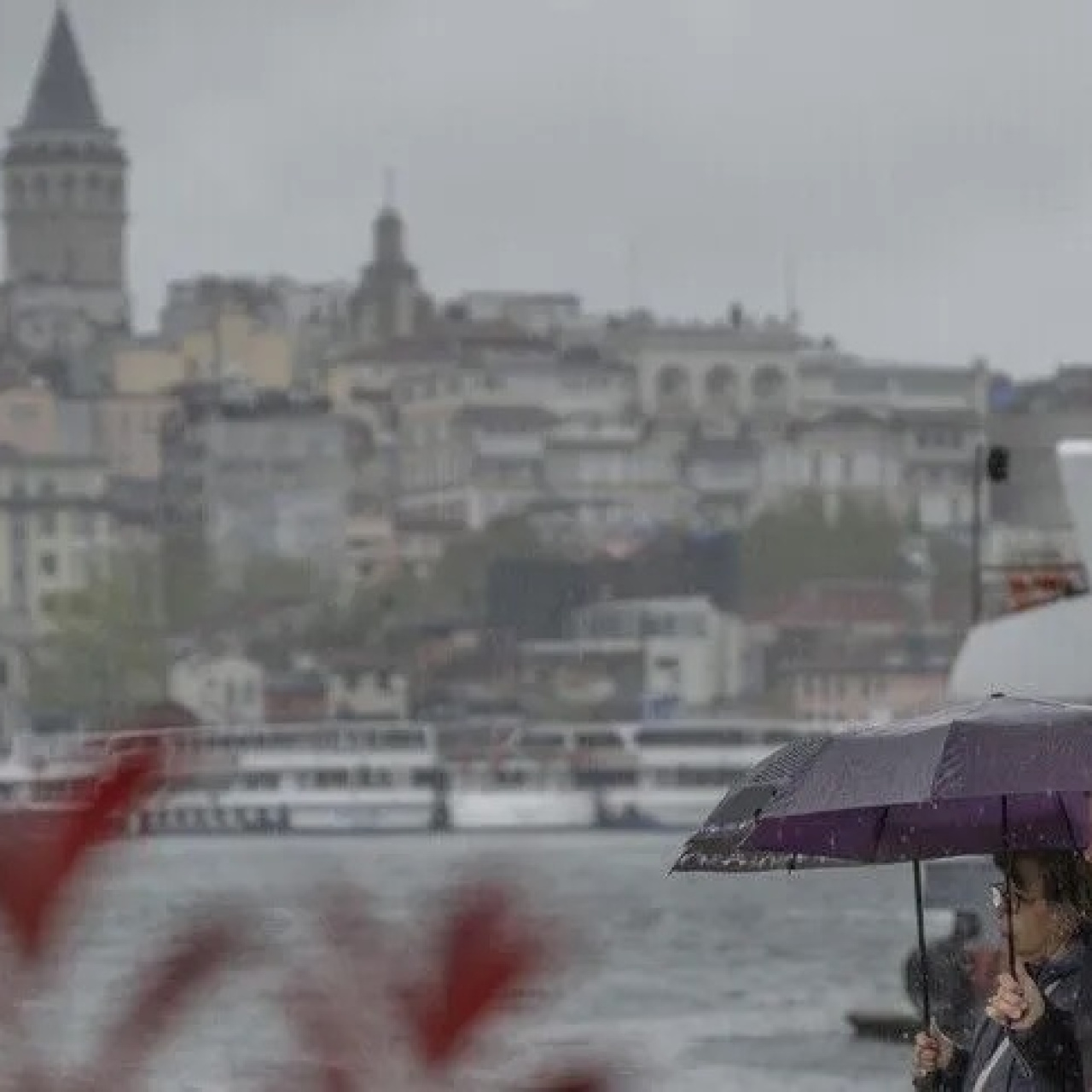 Meteoroloji'den hava durumu ve yağış uyarısı! haber görseli