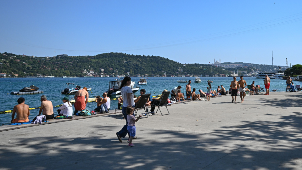 2 bölgede yağmur, sıcaklıklar aynı