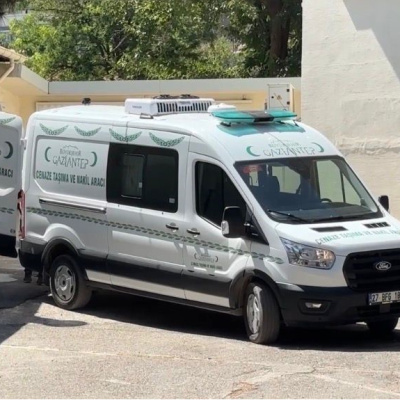 Cansız bedeni hastane bahçesinden çıktı