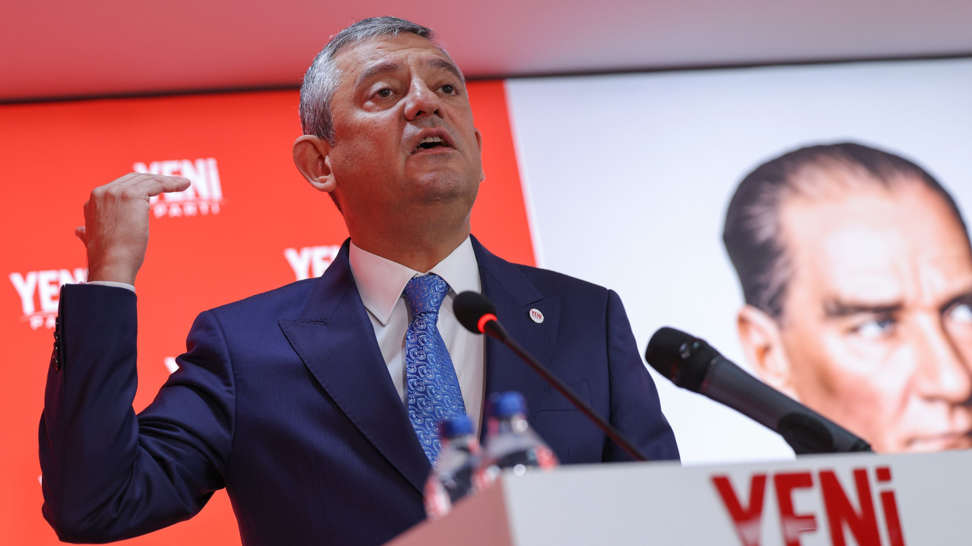 Özgür Özel'den Sivas Kongresi'nin 107. yılı mesajı