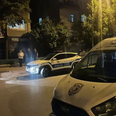 16 yaşındaki genç, üvey babasını öldürdü