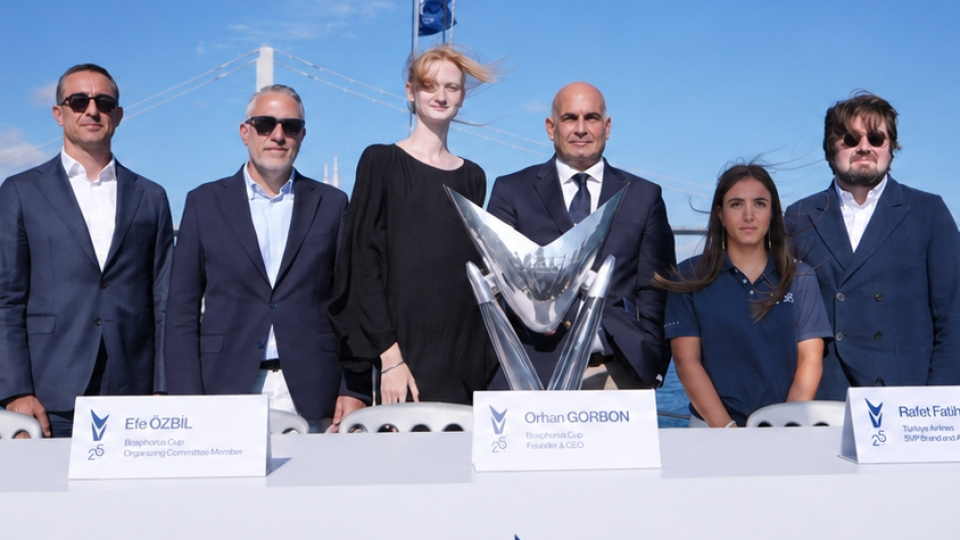 Bosphorus Cup'ta geleneksel Cup Handover töreni yapıldı