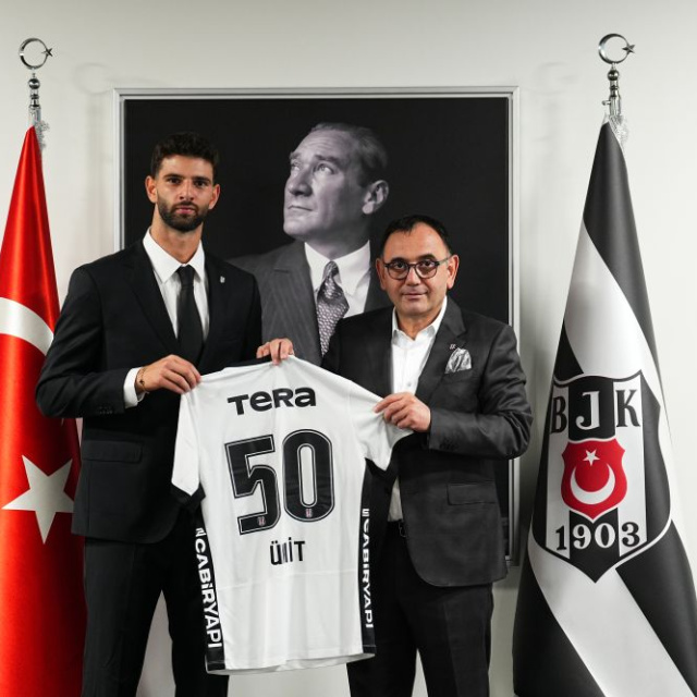 Ümit Akdağ, 50 numaralı formayı giyecek!
