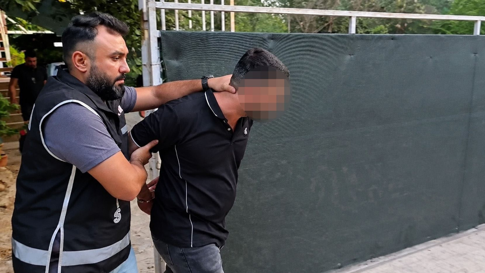 Suç örgütü propagandasına operasyon