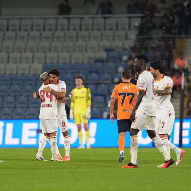 Galatasaray'da galibiyet golü Sara'dan!