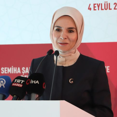 Bakan Göktaş'tan 'doğum izni' paylaşımı