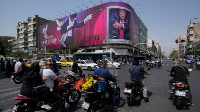 Trump hızlı zafer bekledi, İran savaşı sandığa taşıdı