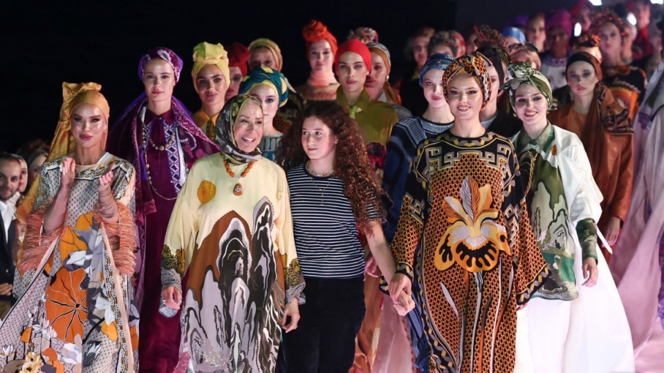 Boğaz'da görkemli defile