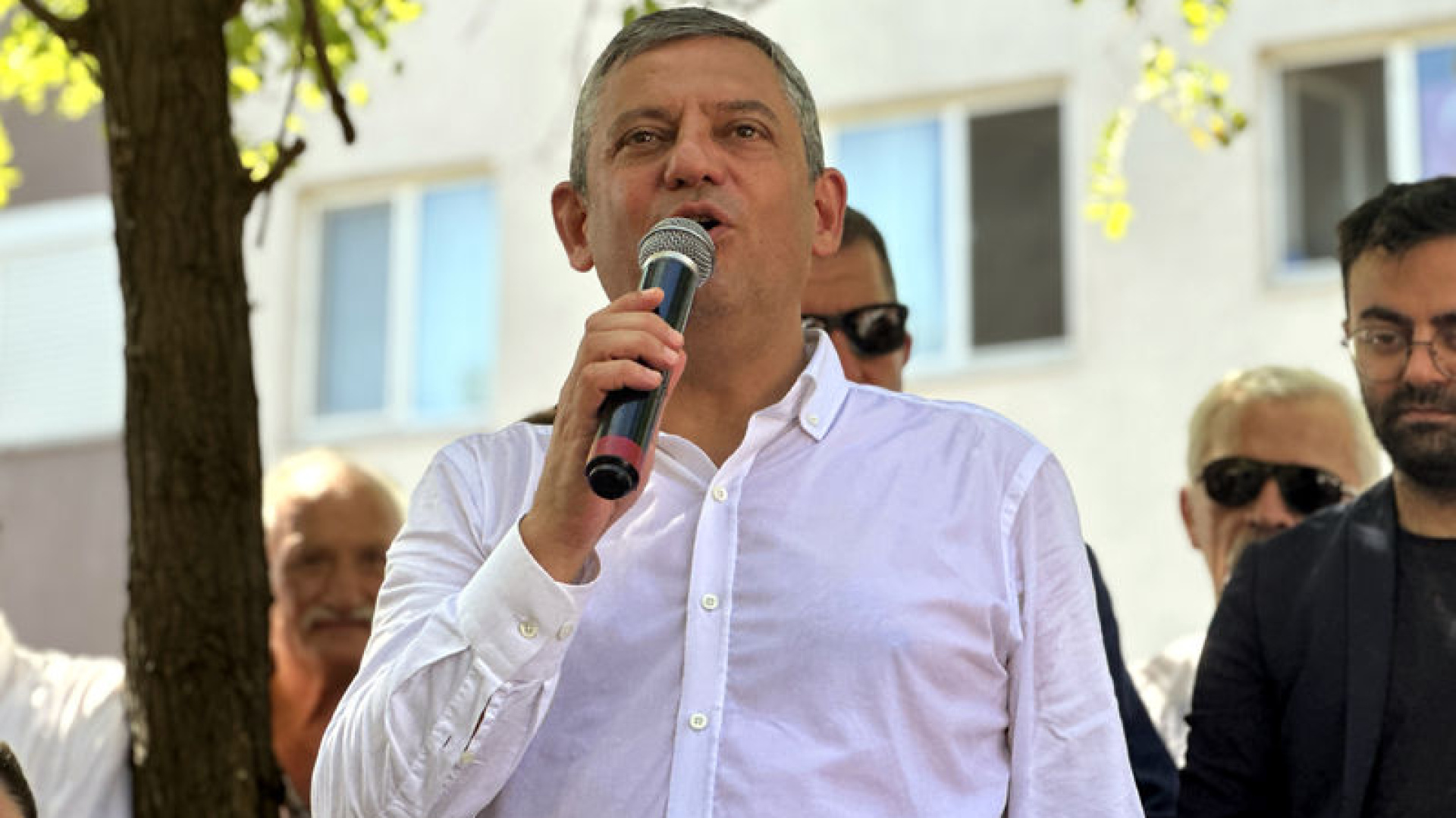 "Bütün otoyolları devletleştireceğiz" haber görseli