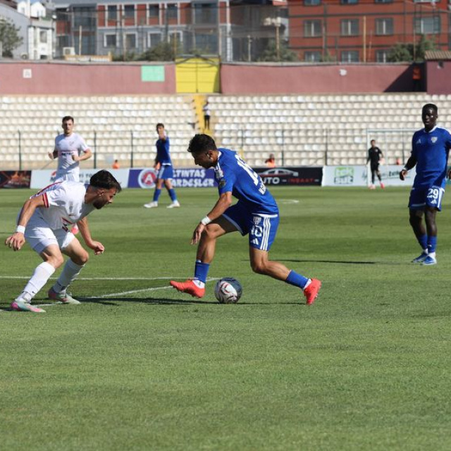 Bandırmaspor evinde gol oldu yağdı!