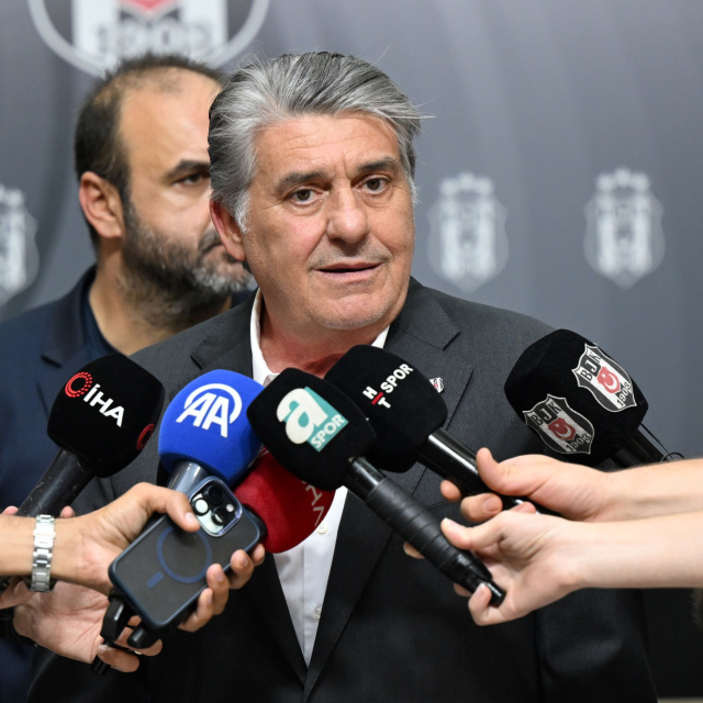 Serdal Adalı'dan derbi zaferine prim!