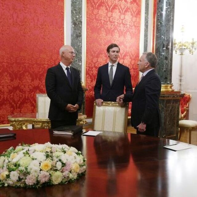 Putin, ABD'li ekibi kabul etti