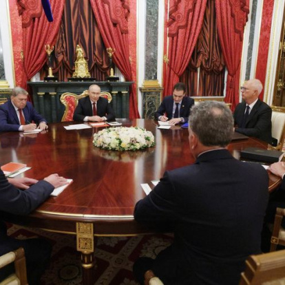 Putin, ABD'li ekibi kabul etti