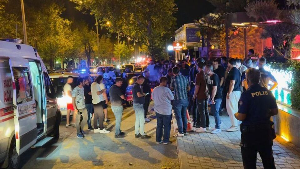 Restoranda silahlı kavga: 2 ölü, 4 yaralı