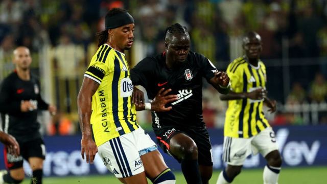 "F.Bahçe topu Beşiktaş'a bıraktı"
