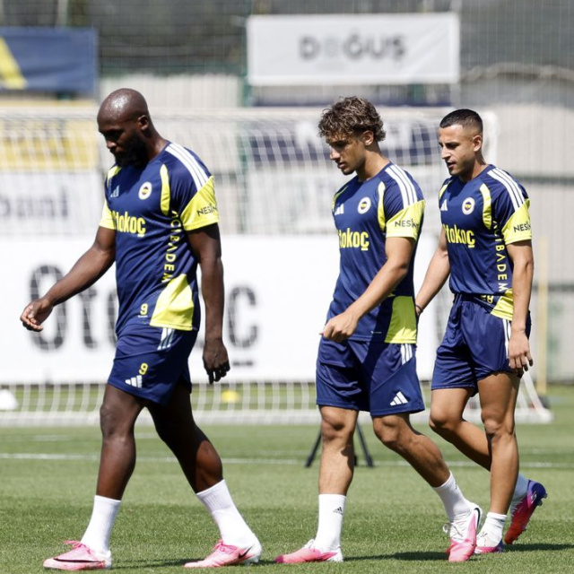Fenerbahçe'nin Roma maçı hazırlıkları başladı!