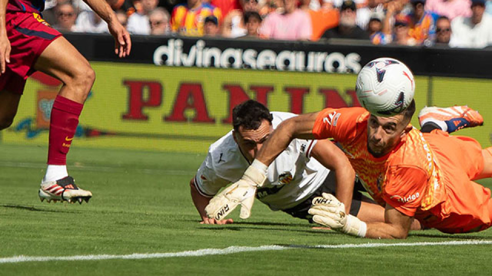 Barcelona deplasmanında gol oldu yağdı!