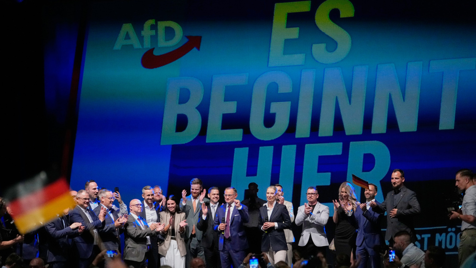 Almanya'da AfD depremi haber görseli