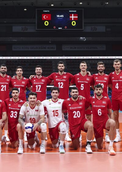 Efeler Danimarka ile 2-2 berabere kaldı