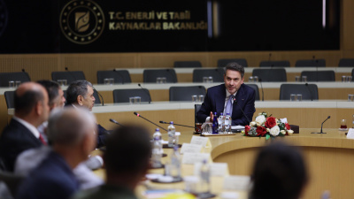 Bakan Bayraktar, madencileri kabul etti