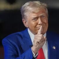 Trump: Petrol fiyatları sert bir şekilde düşecek