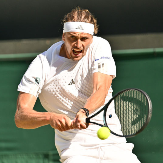 Zverev ve Rybakina çeyrek finalde!