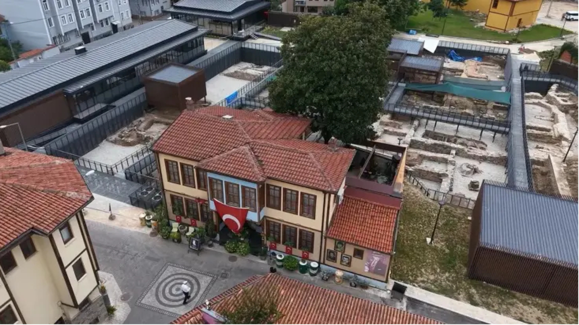 Zeki Müren'e ilham olmuştu! 300 yıldır ayakta