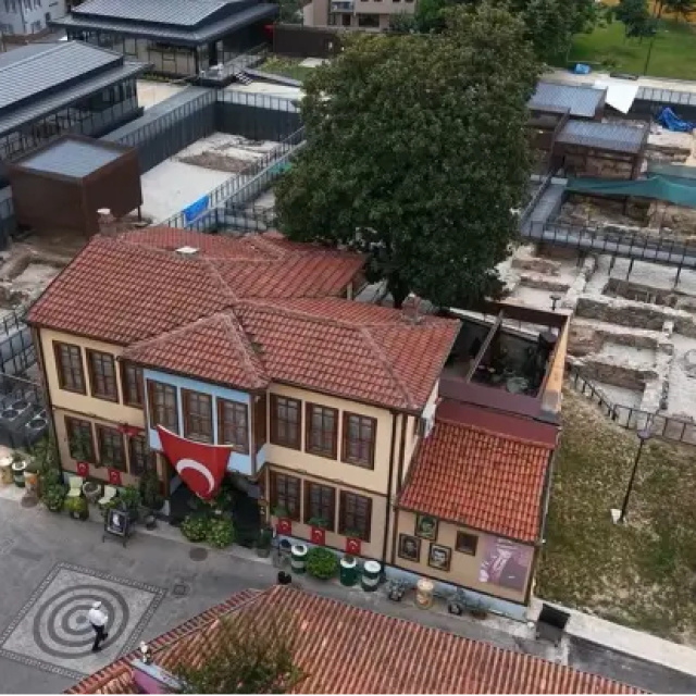 Zeki Müren'e ilham olmuştu! 300 yıldır ayakta