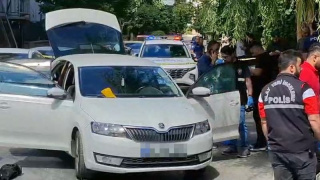 İstanbul'da araca silahlı saldırı! 1 ölü!
