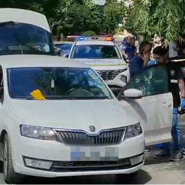 İstanbul'da araca silahlı saldırı! 1 ölü!