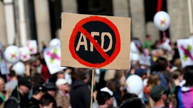 Almanya'da AfD karşıtı protestolar büyüyor