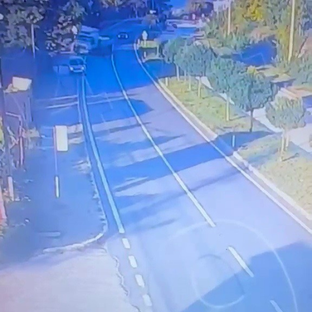 4 kişi öldü! Korkunç kaza kamerada!