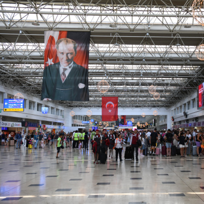 Sekiz ayda 167.5 milyon yolcu uçtu