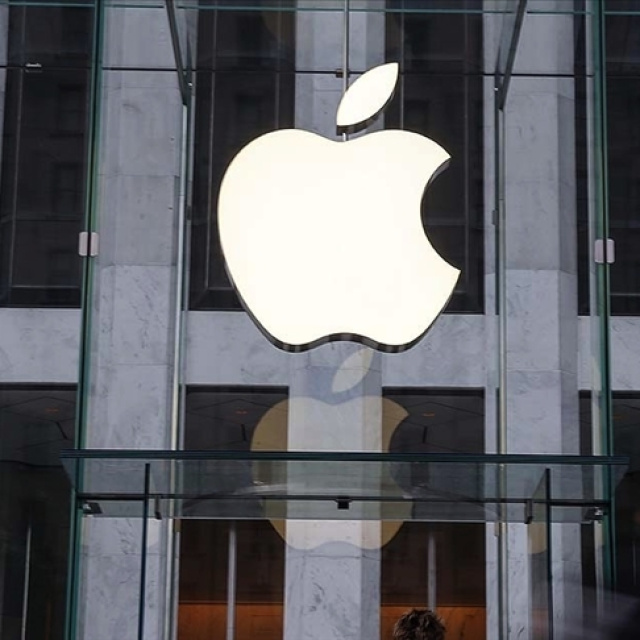 Apple Lansman canlı izle