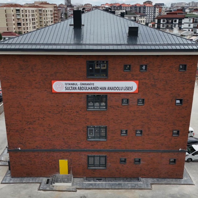 İstanbul'da 83 yeni okul eğitim-öğretime hazır