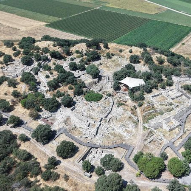 Troya'da 2 bin 800 yıllık sır perdesi aralanıyor