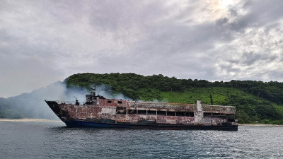 Filipinler'de feribotta yangın