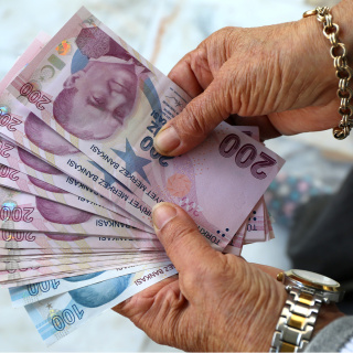 Emekliye seyyanen zam var mı?