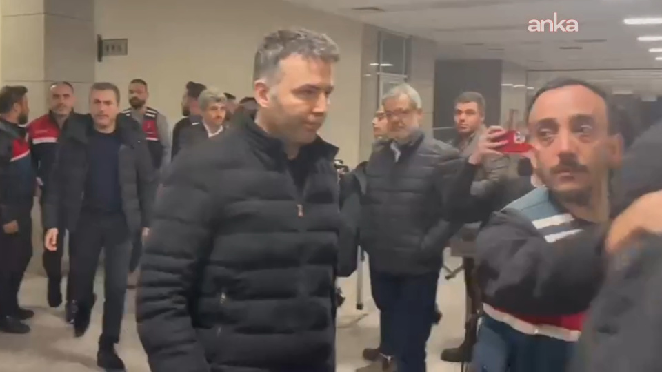 Mehmet Akif Ersoy hakim karşısında
