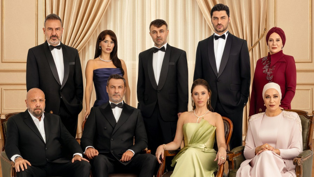 'Kızılcık Şerbeti'nin yeni sezon afişi