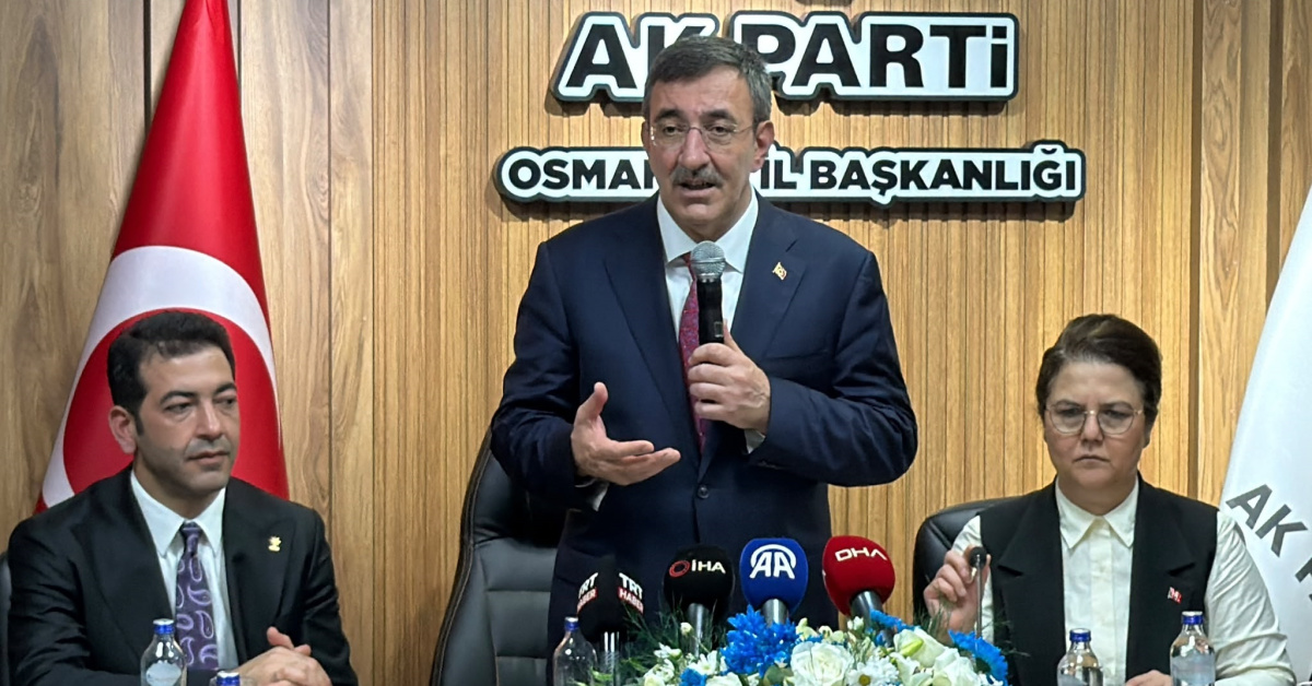'Türkiye siyasi istikrarını sürdürüyor'