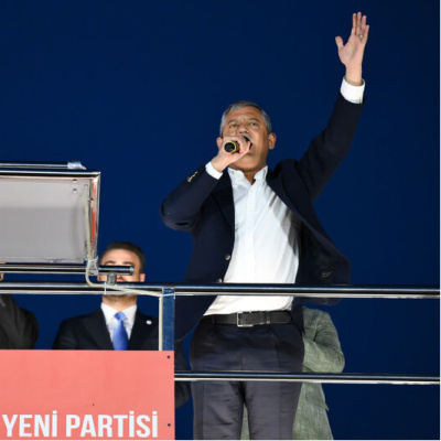 Yeni Parti lideri Özel Üsküdar'da konuştu