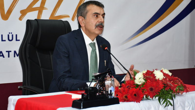 Öğretmen yer değiştirme takvimi belli oldu