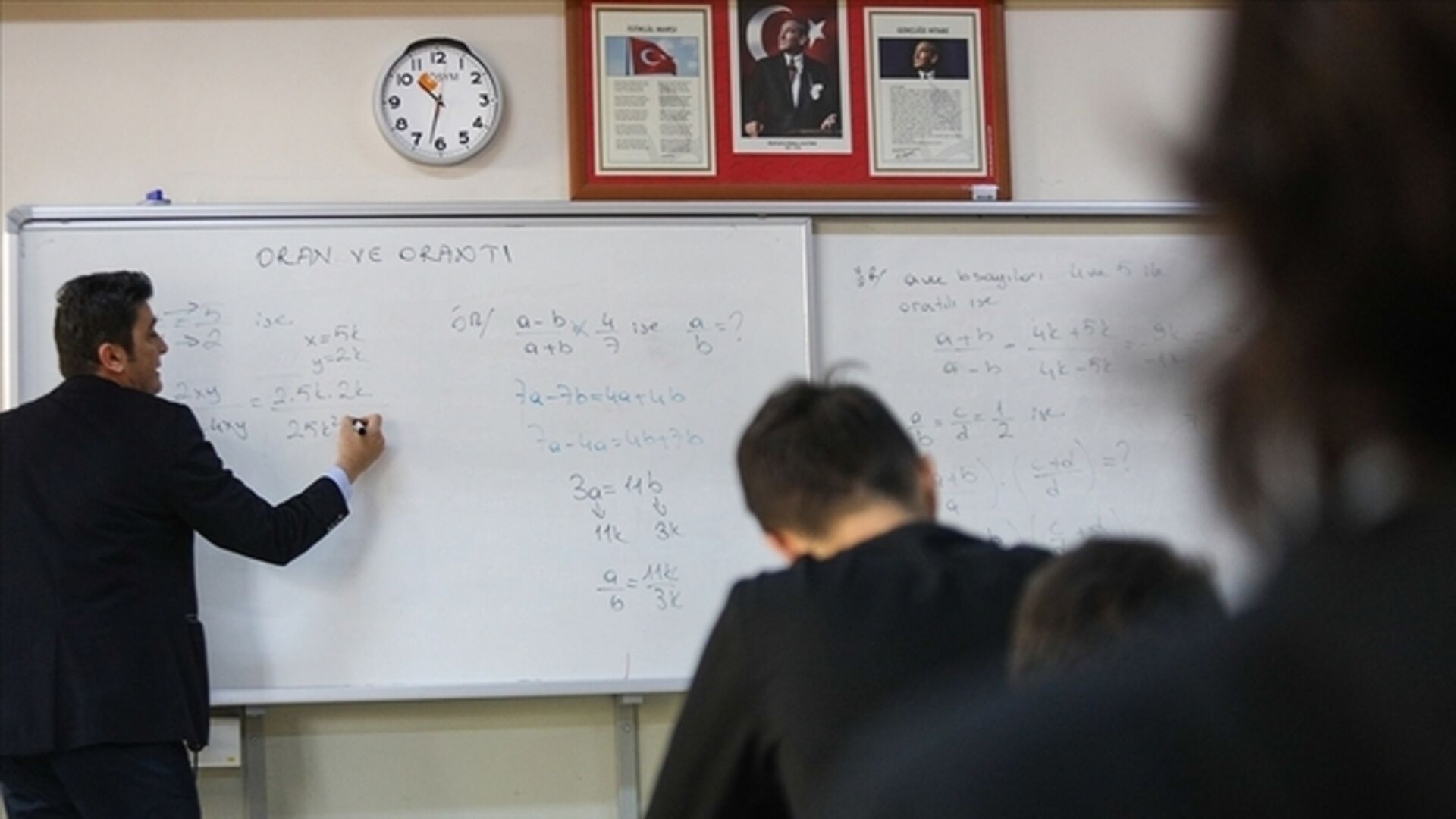 Öğretmenlerin yer değiştirme tercih ve atama takvimi belli oldu haber görseli