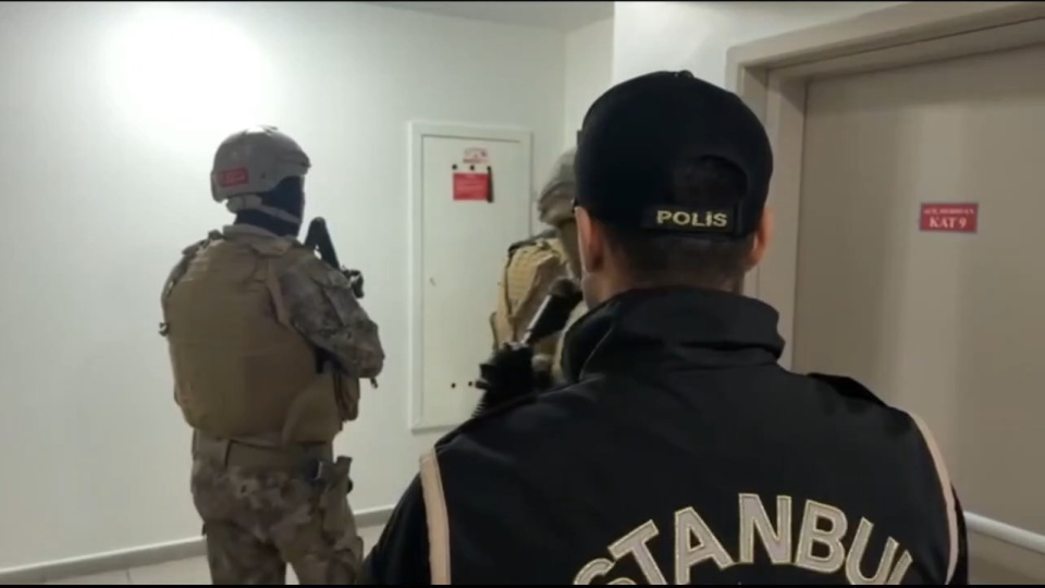 Suç örgütü propagandasına 74 gözaltı