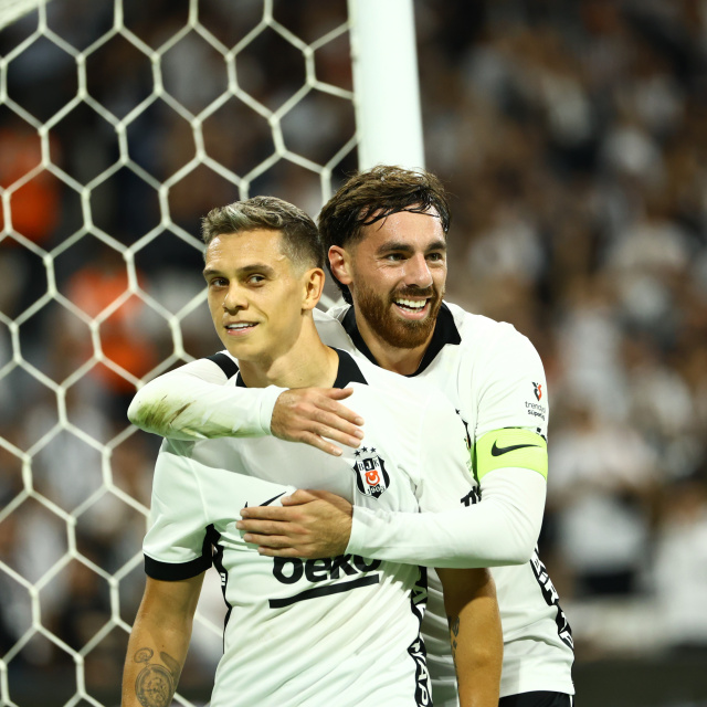 Beşiktaş'ta formalara hücum!