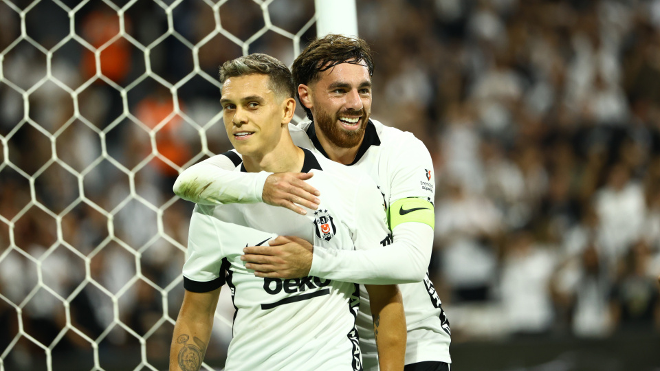 Beşiktaş'ta formalara hücum!
