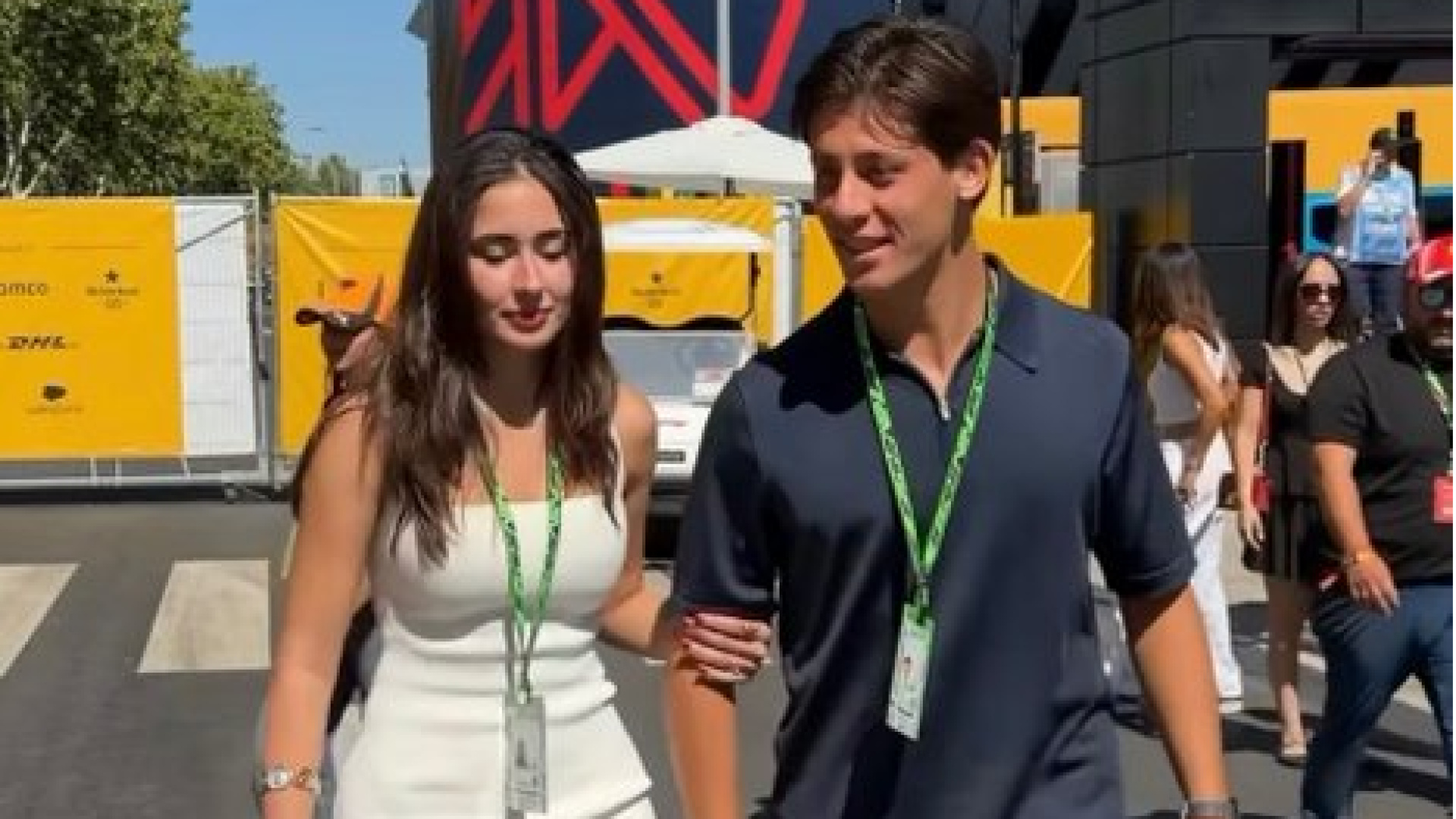 Arda Güler sevgilisiyle Formula 1'de
